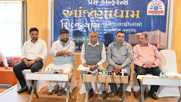 ગાંધીનગર : આંજણા સમાજના સર્વાંગી વિકાસ માટે ‘આંજણા ધામ’નું નિર્માણ કરાશે, રાજ્યપાલ-મુખ્યમંત્રીની ઉપસ્થિતિમાં યોજાશે શિલાન્યાસ સમારોહ