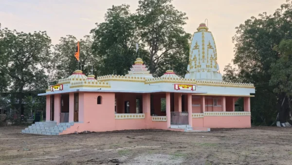 અંકલેશ્વર જૂના બોરભાઠા બેટના શ્રી ભાથીજી મહારાજ મંદિરનો પ્રથમ પાટોત્સવનું ધર્મભીનું આયોજન