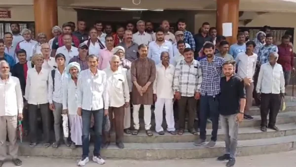 લખતર ખેડૂત હીત રક્ષક સમિતિ દ્વારા વિવિધ પડતર પ્રશ્ને મામલતદારને આવેદનપત્ર પાઠવાયું