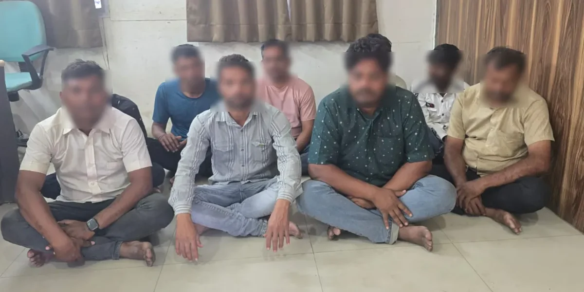 અંકલેશ્વર: બી ડિવિઝન પોલીસે પ્રતિન ચોકડી વિસ્તારમાં ચાલતા જુગારધામ પર પાડ્યા દરોડા,9 જુગારીઓની ધરપકડ