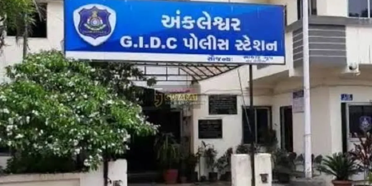 અંકલેશ્વર: GIDC પોલીસ મથકના છેતરપિંડીના ગુનામાં 8 વર્ષથી ફરાર મહિલા આરોપીની પેરોલ ફર્લો સ્ક્વોડે રાજસ્થાનથી કરી ધરપકડ