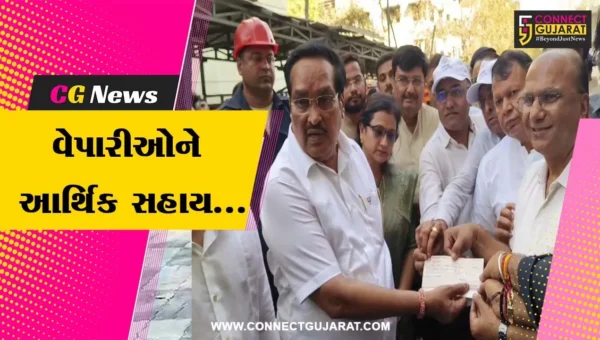 સુરત : સી.આર.પાટીલે શિવ શક્તિ ટેક્સટાઈલ માર્કેટની મુલાકાત લીધી, રિલીફ ફંડમાં કરી રૂ. 11 લાખની સહાય…