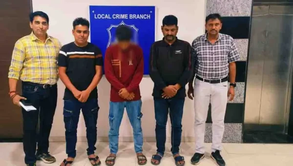 ભરૂચ: કેલોદ ગામની સીમમાંથી વીજ કેબલની ચોરીના બનાવમાં ક્રાઇમ બ્રાન્ચે 3 આરોપીઓની કરી ધરપકડ