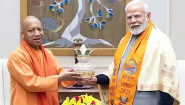 ઉત્તરપ્રદેશના CM યોગી આદિત્યનાથે દિલ્હીમાં PM મોદી સાથે કરી મુલાકાત !