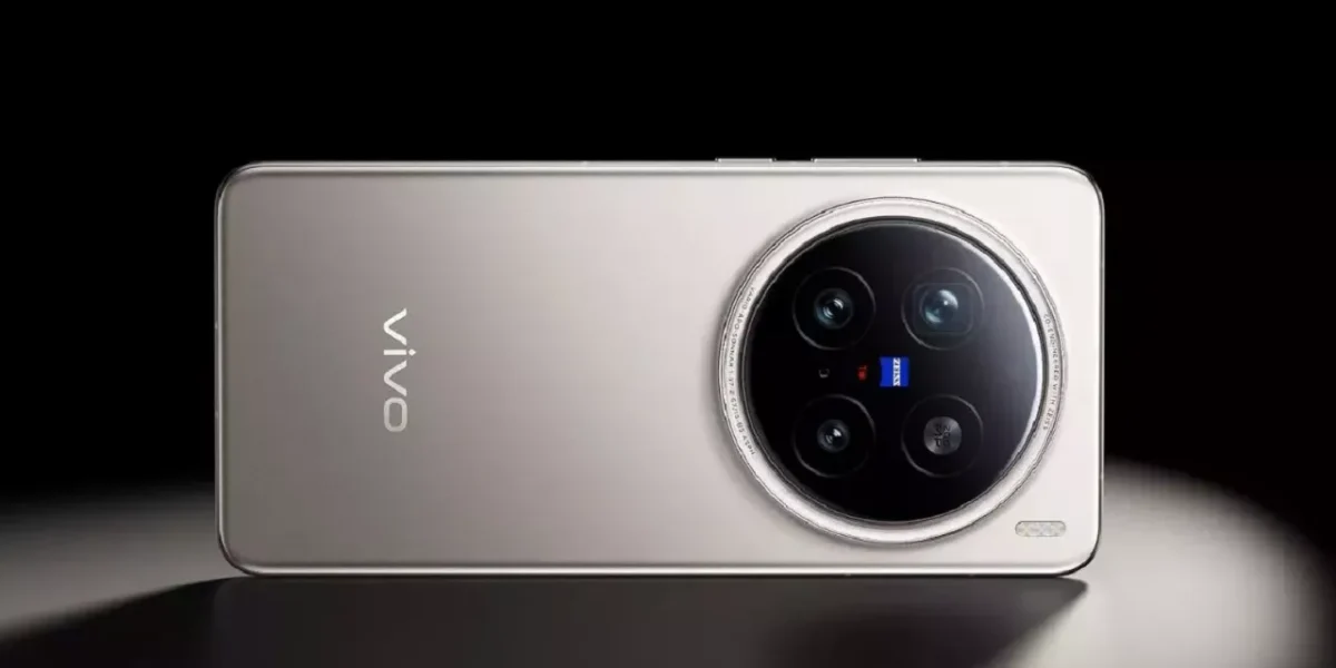 Vivo X200 Ultra 100W ફાસ્ટ ચાર્જિંગ અને 200MP ટેલિફોટો લેન્સ સાથે થઈ શકે છે લોન્ચ