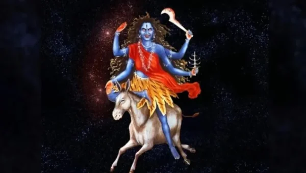 આજે નવરાત્રીનો સાતમો દિવસ, મા કાલરાત્રિની પૂજાના શુભ સમય, પદ્ધતિ અને મહત્વ જાણો