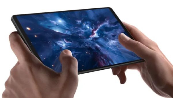 7600mAh બેટરી સાથે Lenovoનું નવું ટેબલેટ લોન્ચ, ગેમિંગ માટે ખાસ