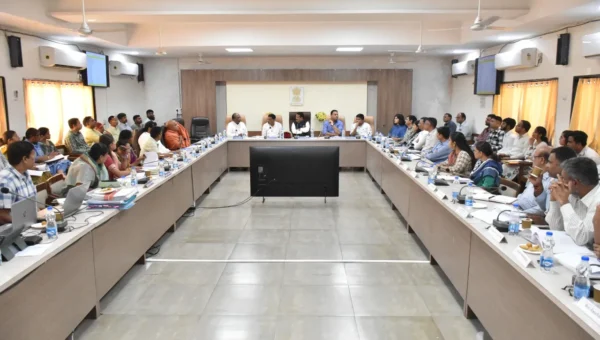 ભરૂચ: પ્રભારી મંત્રી કુંવરજી હળપતીના અધ્યક્ષસ્થાને જિલ્લા આયોજન મંડળની બેઠક યોજાઈ, વિકાસના 500થી વધુ કામોને મંજૂરી અપાય