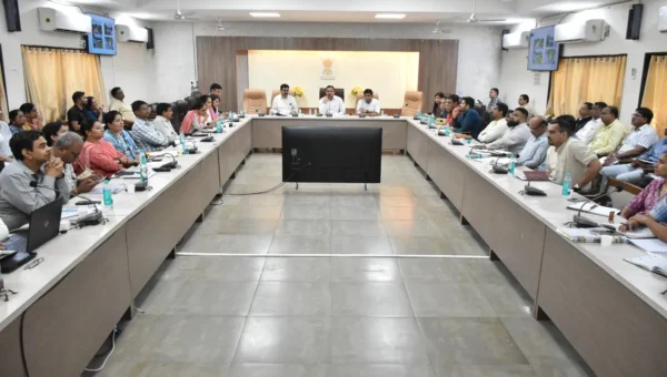 ભરૂચ: પ્રિ-મોન્સુન કામગીરીના આગોતરા આયોજન અર્થે  કલેક્ટર ગૌરાંગ મકવાણાની અધ્યક્ષતામાં બેઠક યોજાઈ