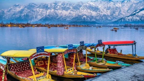 J&K માં પર્યટન પાટા પર પાછું આવશે, તેને ઝડપી બનાવવા સરકારે બનાવી આ યોજના