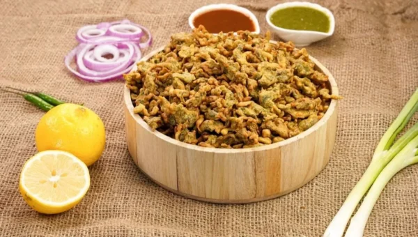 કાઠિયાવાડી સ્ટાઈલમાં ઘરે જ બનાવો સ્વાદિષ્ટ કુંભણીયા ભજીયા