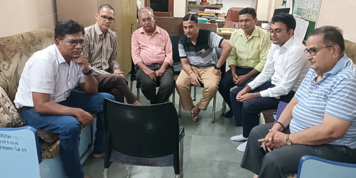 ભરૂચ : કવિમિત્રોએ બુધસભામાં સુંદર રચનાઓ રજુ કરતા વાતાવરણમાં ભળ્યો કવિરસ