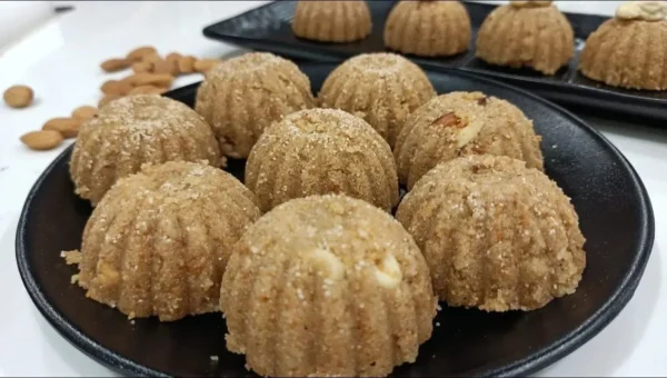 ગણેશ ઉત્સવ નિમિત્તે જાણો ઘરે બનાવેલા ચુરમા લાડુની સ્ટેપ બાય સ્ટેપ રેસીપી