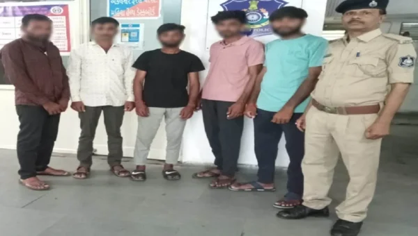 અંકલેશ્વર: ગ્રામ્ય પોલીસે ધંધાકીય અદાવતે ટેમ્પો ચાલક પર જીવલેણ હુમલો કરનાર 5 આરોપીઓની કરી ધરપકડ
