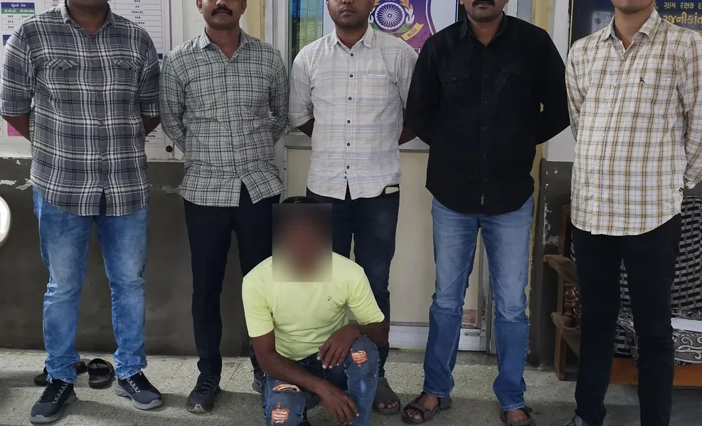 અંકલેશ્વર: એ ડિવિઝન પોલીસે રાયોટીંગના ગુનામાં 21 વર્ષથી ફરાર આરોપીની કરી ધરપકડ