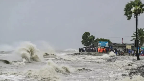 ભારતીય હવામાન વિભાગ (IMD)એ દેશના દરિયાકાંઠાના વિસ્તારો માટે એક ગંભીર ચેતવણી કરી જાહેર