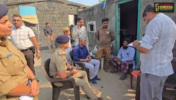 ગીર સોમનાથ SOGનું મેગા કોમ્બિંગ ઓપરેશન, દરગાહમાંથી કુહાડી-તલવાર સહિતના હથિયારો મળ્યા
