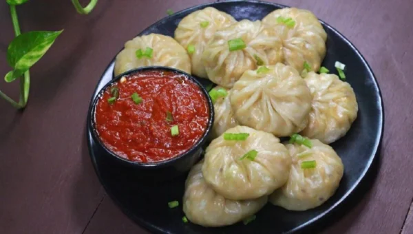 ઘરે બનાવો હેલ્ધી ઘઉંના લોટના મોમોઝ: બાળકો માટે સ્વાદિષ્ટ અને ફાયદાકારક રેસીપી
