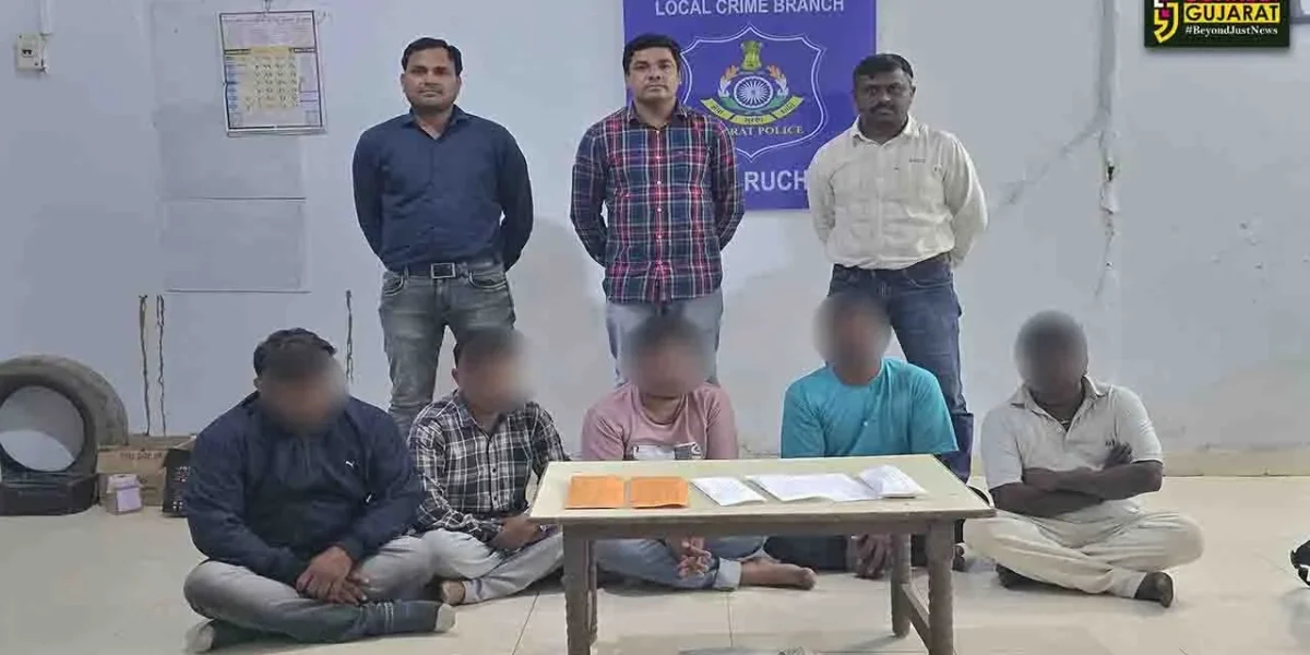 અંકલેશ્વર: ક્રાઇમ બ્રાન્ચે બારકોલ ગામની સીમમાં ચાલતા જુગારધામ પર પાડ્યા દરોડા, રૂ.1.40 લાખના મુદામાલ સાથે 5 આરોપીની ધરપકડ