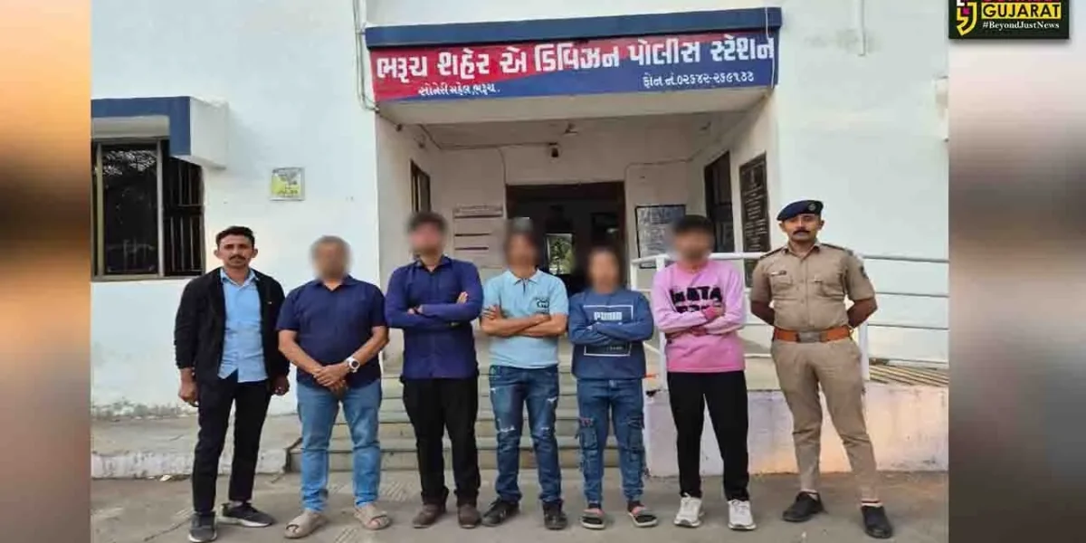 ભરૂચ: જાહેર માર્ગ પર મોબાઈલ શોપની પ્રમોશનલ રીલ બનાવવી યુવાનોને ભારે પડી, પોલીસે ગુનો નોંધી 5 ઇસમોની કરી ધરપકડ