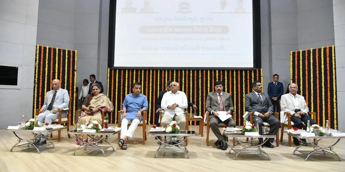 ગાંધીનગર : ACB દ્વારા આંતરરાષ્ટ્રીય ભ્રષ્ટાચાર વિરોધી દિવસની ઉજવણી કરાય, મુખ્યમંત્રી-નાયબ મુખ્યમંત્રી રહ્યા ઉપસ્થિત…