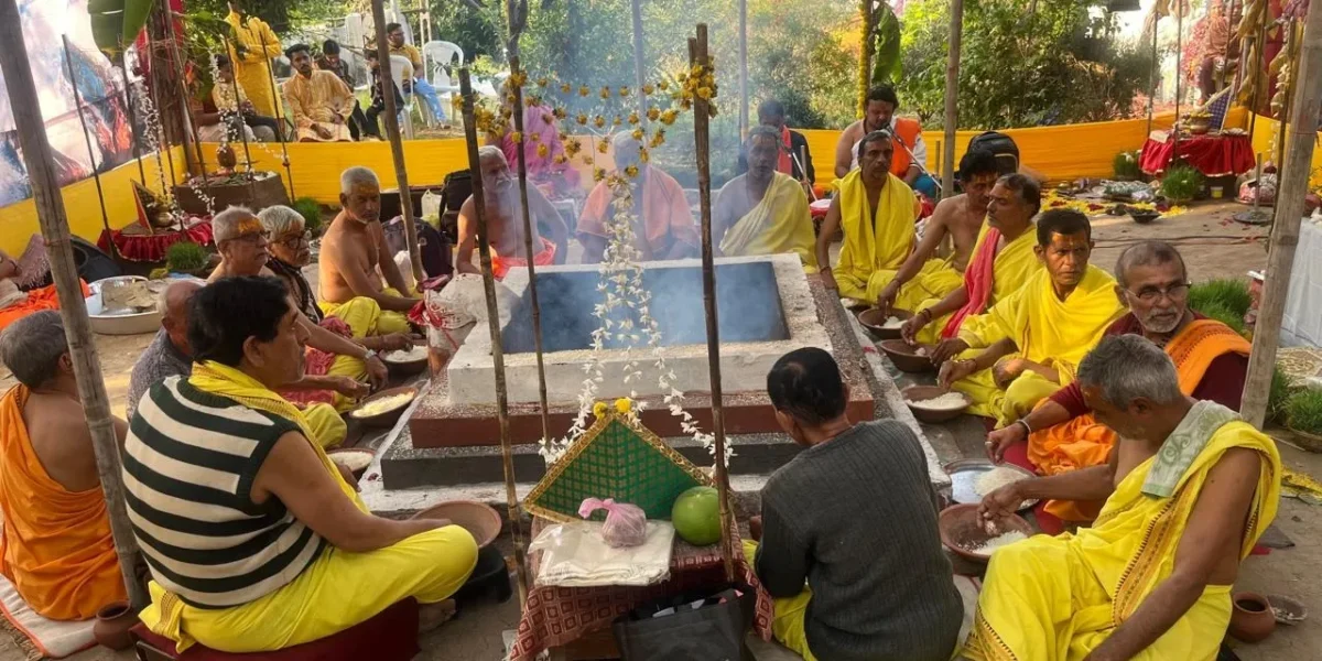 અંકલેશ્વર: જુના કાંસીયા ગામે આયોજિત શ્રી ગૃરુલીલામૃત ગ્રંથના સ્વાહાકાર સાથે પારાયણની પુર્ણાહુતી, મોટી સંખ્યામાં રંગ ભક્તો જોડાયા