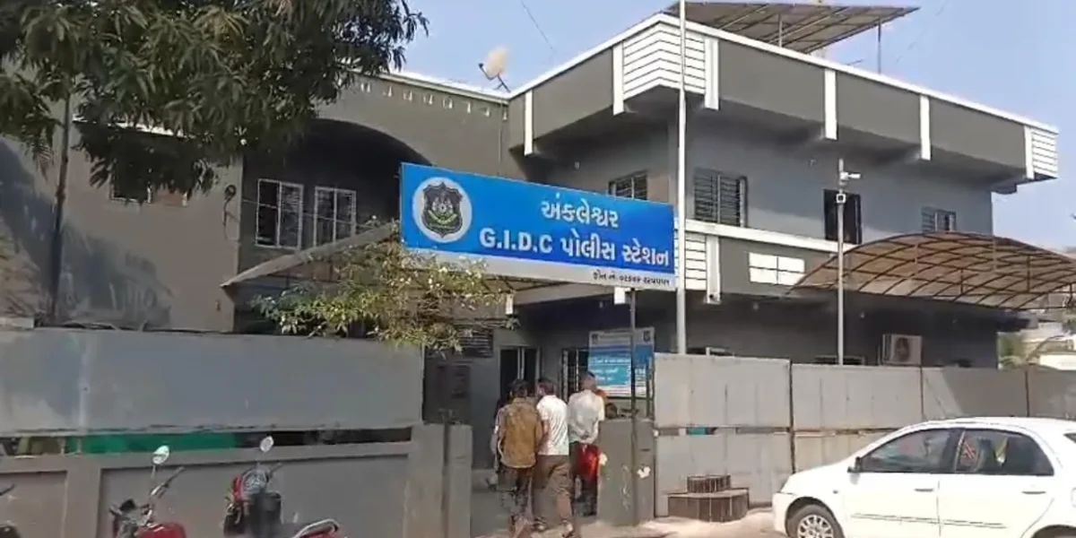 અંકલેશ્વર: જીઆઇડીસીમાં કંપનીના ગેટ પાસે પાર્કિંગમાં પાર્ક કરેલ બાઈકની ચોરી,પોલીસે તપાસ શરૂ કરી