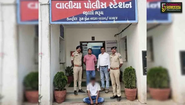 ભરૂચ : વાલિયા પોલીસે પ્રોહિબિશનના ગુનામાં 6 માસથી ફરાર આરોપીની કરી ધરપકડ