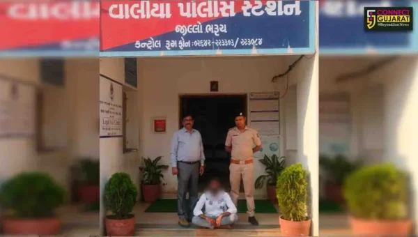 ભરૂચ: વાલિયા પોલીસે સોનગઢ પોલીસ મથકના લૂંટના ગુનામાં વોન્ટેડ આરોપીની કરી ધરપકડ