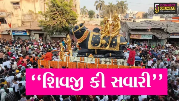 વડોદરા : વડોદરાના ઋણમુક્તેશ્વર મહાદેવ મંદિરથી રથ નગરચર્યાએ નીકળ્યો, લાખો શ્રધ્ધાળુઓ ઉમટ્યા
