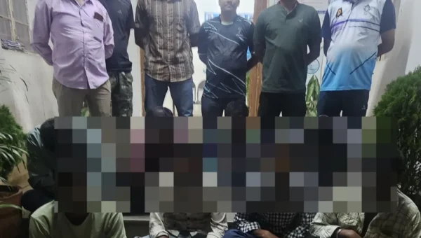 ભરૂચ : વાલિયા પોલીસે ડણસોલી ગામે ચાલતા જુગારધામ પર પાડ્યા દરોડા, 8 જુગારીઓની ધરપકડ