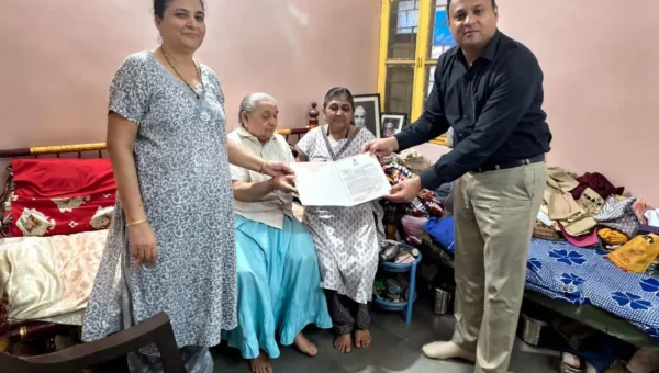 ભરૂચ : શુકલતીર્થ ગામે નર્મદા પરિક્રમાવાસીઓની સેવા કરનાર 2 બહેનોનું રાજ્ય સરકાર દ્વારા કરાયુ સન્માન