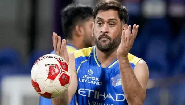 IPL 2026: MS ધોની મેદાનમાં પાછા ફરવા માટે તૈયાર! આ દિવસે ચેન્નાઈ સુપર કિંગ્સ SRH સામે ટકરાશે