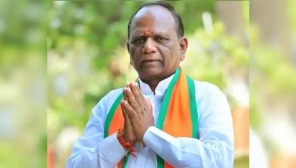 ભરૂચ: BTPમાંથી ભાજપમાં આવેલા પ્રકાશ દેસાઈ સામે સાંસદ મનસુખ વસાવાનું નિશાન, CM ભુપેન્દ્ર પટેલને લખ્યો પત્ર