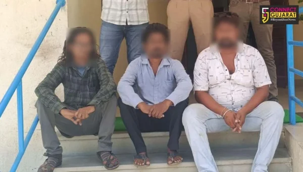 ભરૂચ: હાંસોટ પોલીસે પાંજરોલી ગામના સરપંચ ફળીયામાં જુગાર રમતા ત્રણ જુગારીયાઓને ઝડપી પાડ્યા