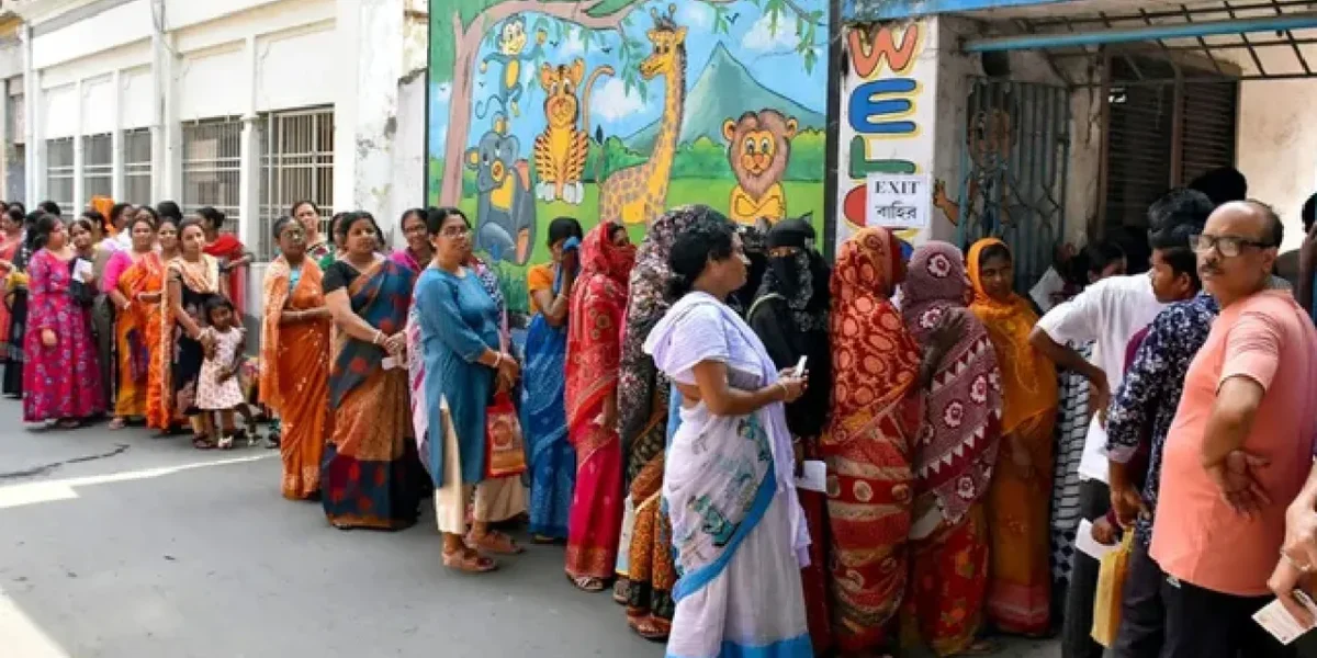 બંગાળમાં બે મતવિસ્તારના 15 મતદાન મથકો પર મતદાન શરૂ, હિંસાના ભય વચ્ચે કડક સુરક્ષા વ્યવસ્થા