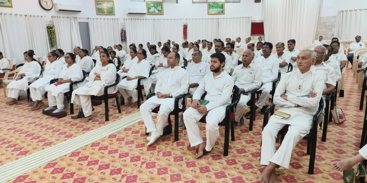 ભરૂચ શહેરના ઝાડેશ્વર અનુભૂતિધામ ખાતે ‘સાયલેન્સ અનુભૂતિ ભઠ્ઠી’ સંપન્ન, 150થી વધુ સાધકોએ આધ્યાત્મિક લાભ લીધો…