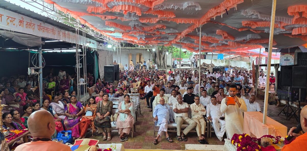 ભરૂચ: હાંસોટના વમલેશ્વર ગામ ખાતે શ્રી રેવા સંગમ તીર્થધામ વિકાસ મંડળ દ્વારા હિન્દુ ધર્મસભા યોજાઈ