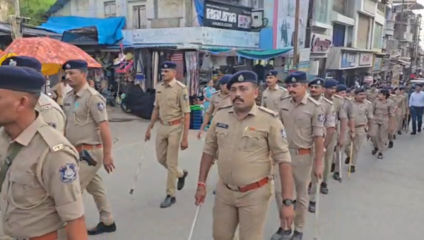 ભરૂચ : ભગવાન જગન્નાથજીની રથયાત્રાને લઈને પોલીસ તંત્ર સતર્ક બન્યું, સંવેદનશીલ વિસ્તારોમાં ફ્લેગ માર્ચ યોજાય…