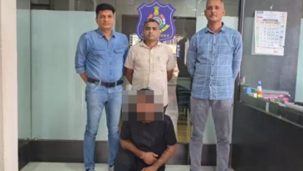 ભરૂચ : કાલુપીર ટકિયા-ધાનવાડીમાં ગેરકાયદે ચાલતા ગેસ રીફિલિંગ કૌભાંડનો પર્દાફાશ, રૂ. 3.63 લાખના મુદ્દામાલ સાથે એક શખ્સ ઝડપાયો…