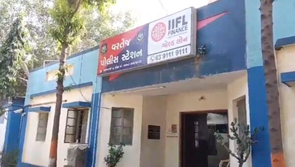 ભાવનગર નજીક SMCની મોટી કાર્યવાહી: ₹4.31 કરોડનું એંબરગ્રીસ જપ્ત, 4 આરોપી ઝડપાયા, 2 ફરાર