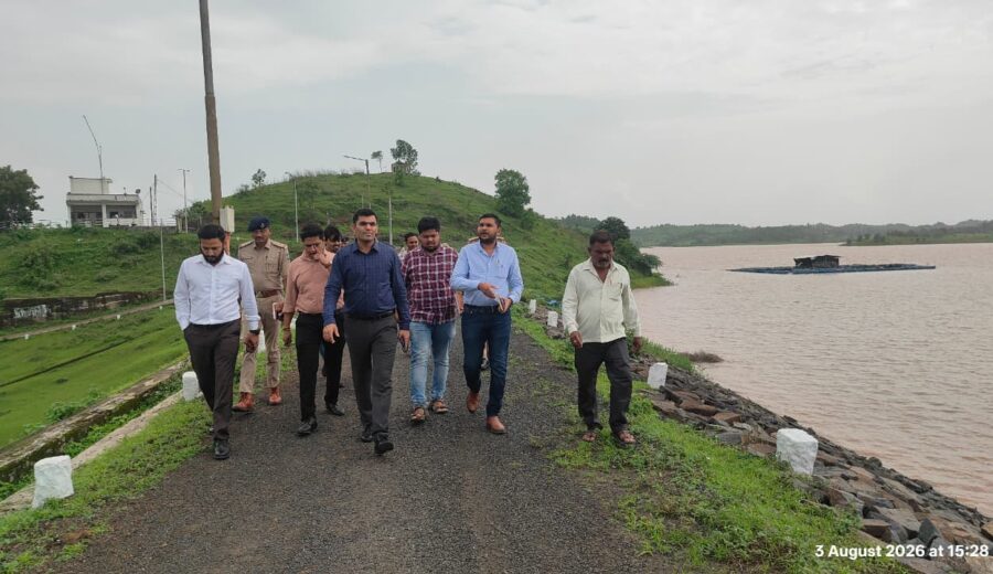 નર્મદા : ચોપડવાવ-નાના કાકડીઆંબા ડેમની મુલાકાતે પહોચ્યા જિલ્લા કલેક્ટર ગંગા સિંઘ, સ્થિતિ તેમજ સુરક્ષા વ્યવસ્થાનું નિરીક્ષણ કર્યું..