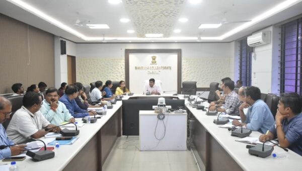 ભરૂચ: જિલ્લા વિકાસ અધિકારી યોગેશ કાપસેના અધ્યક્ષસ્થાને રોગચાળા અટકાયત માટે વિવિધ કમિટીની બેઠક યોજાઈ