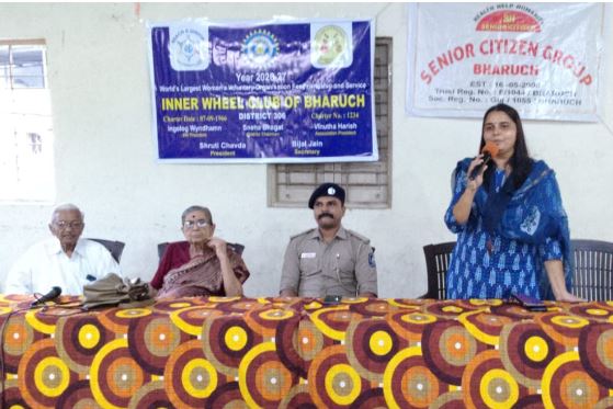 ‘આંતરરાષ્ટ્રીય વરિષ્ઠ નાગરિક દિવસ’ : ઇનરવ્હીલ ક્લબ ઓફ-ભરૂચ દ્વારા સિનિયર સિટિઝન્સ માટે સાયબર ક્રાઇમ અવેરનેસ સેમિનાર યોજાયો...