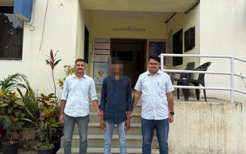 ભરૂચ: SOGએ સુરત ગ્રામ્યના બે ચોરીના ગુનામાં વોન્ટેડ આરોપીઓની કરી ધરપકડ