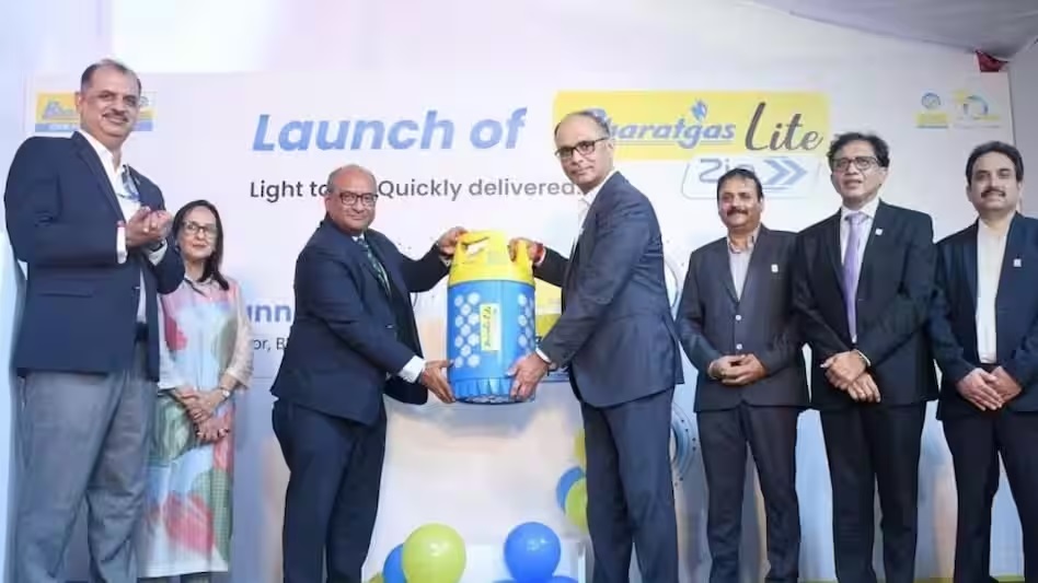 LPG ગ્રાહકો માટે મોટી ભેટ! BPCLએ લોન્ચ કર્યું નવી પેઢીનું ‘Bharatgas Lite ZIP’ સિલિન્ડર