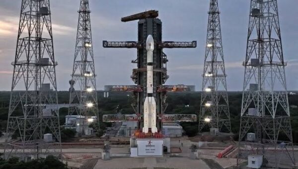 ISROની મોટી સિદ્ધિ: EOS-05નું સફળ લોન્ચિંગ કર્યું