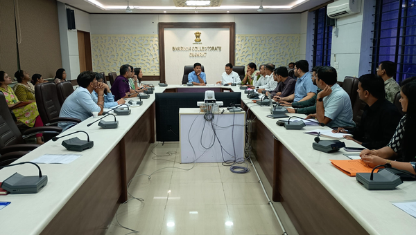 ભરૂચ: ‘સેવા જ્યોતિ યાત્રા’ની પૂર્વતૈયારી માટે ઇન્ચાર્જ કલેક્ટર  યોગેશ કાપસેના અધ્યક્ષસ્થાને સમીક્ષા બેઠક યોજાઈ