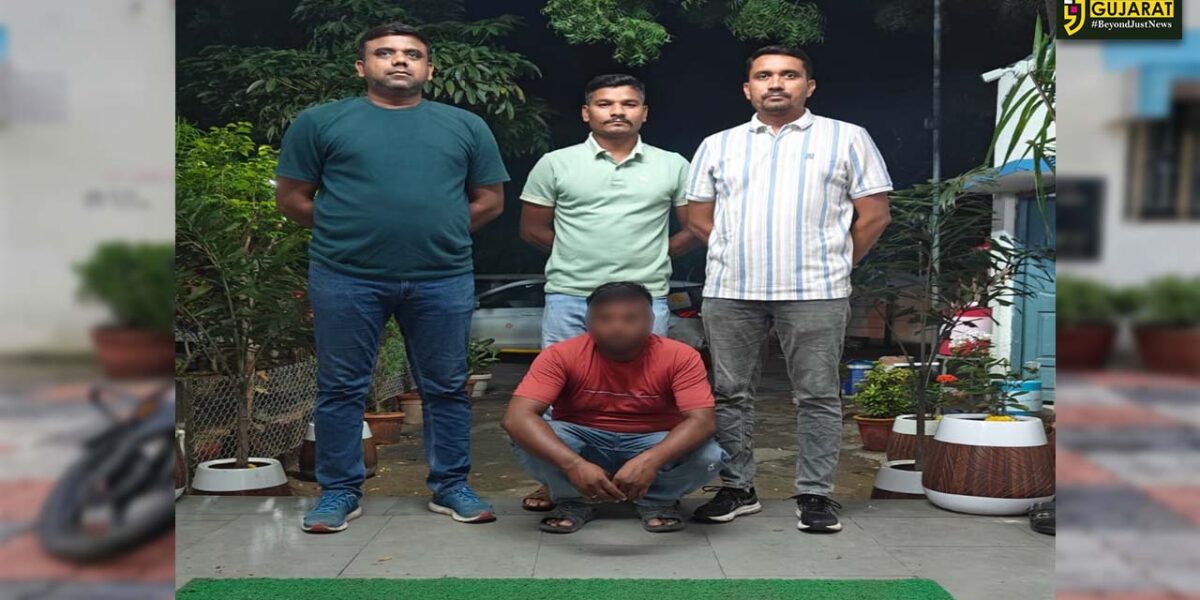 ભરૂચ:  પેરોલ ફર્લો સ્કવોડની ટીમે મોસ્ટ વોન્ટેડ ટોપ ટેન યાદીમાં લૂંટ વિથ મર્ડરના ગુનામાં 13 વર્ષથી ફરાર આરોપીની બિહારથી કરી ધરપકડ