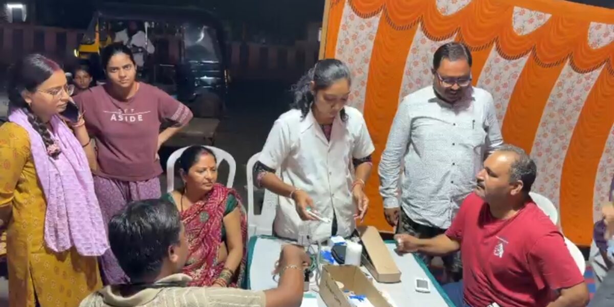 અંકલેશ્વર: રોયલ સનાતન ગ્રુપ દ્વારા નિઃશુલ્ક તબીબી તપાસ શિબિરનું આયોજન,જરૂરિયાતમંદોએ લીધો લાભ